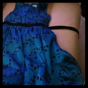 Girls dresses
